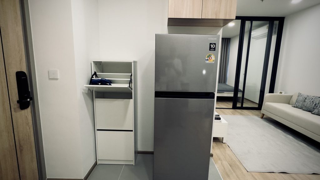 One Bedroom Condo For Rent