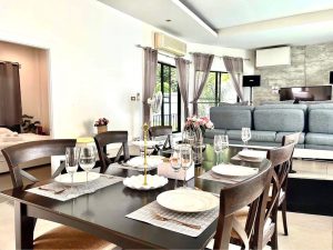 Big Detached House For Rent