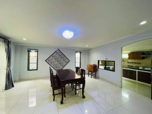 Beautiful Detached House For Rent
