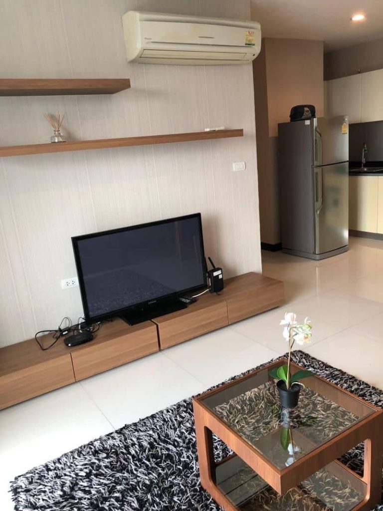 One Bedroom Condo For Rent