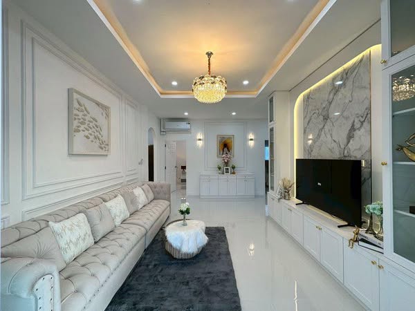 Pool Villa For Sale