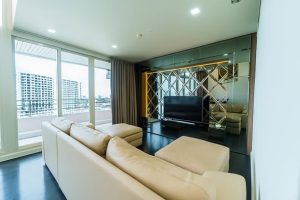 Three Bed Room Apartment For Rent
