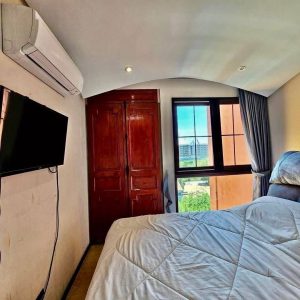 One Bedroom Condo For Rent