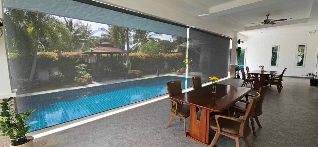 House with Pool For Rent