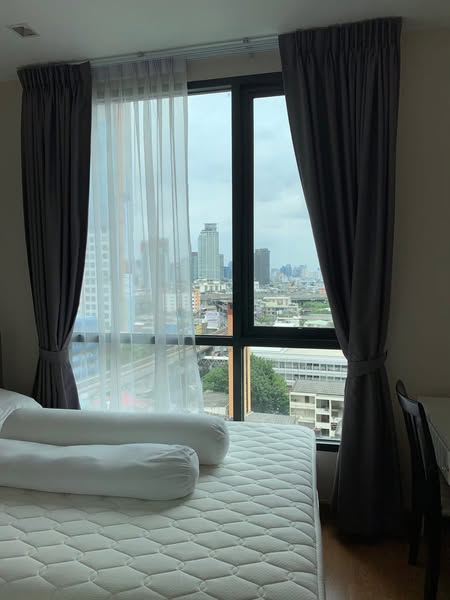 One Bedroom Condo For Rent