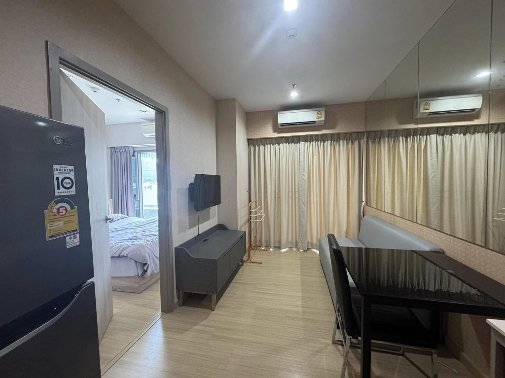 One Bedroom Condo For Rent