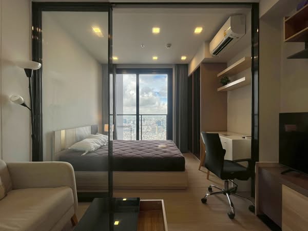 One Bedroom Condo For Rent