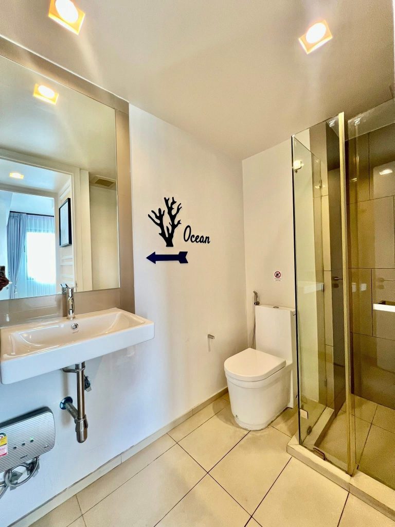 One Bedroom Condo For Rent
