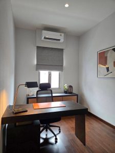 Beautiful Detached House For Sale