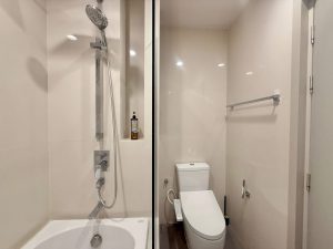One Bedroom Condo For Rent