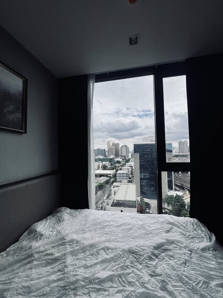 One Bedroom Condo For Rent