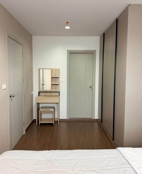 Two Bedroom Condo For Rent