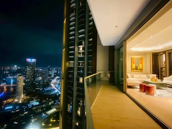 Six Bedroom Condo For Sale