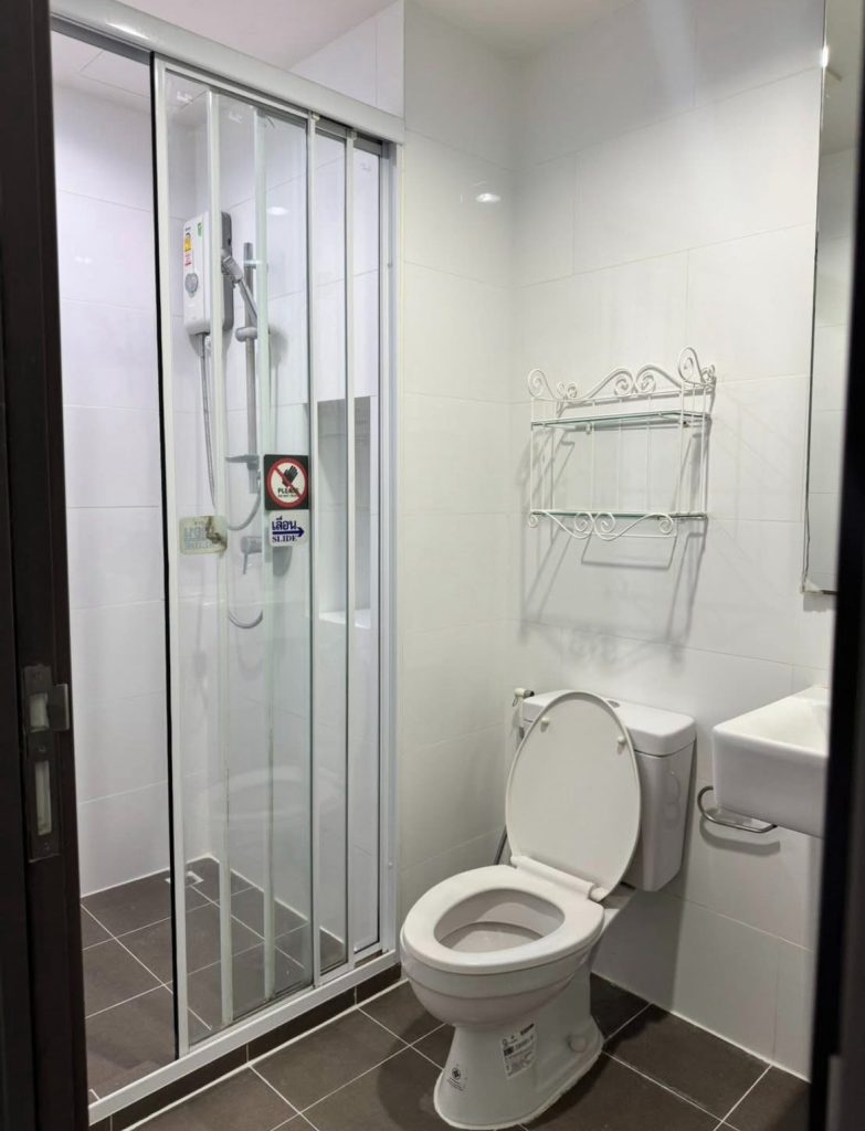 One Bedroom Condo For Rent
