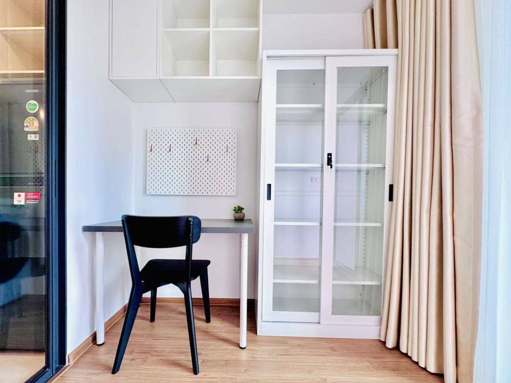 One Bedroom Condo For Rent