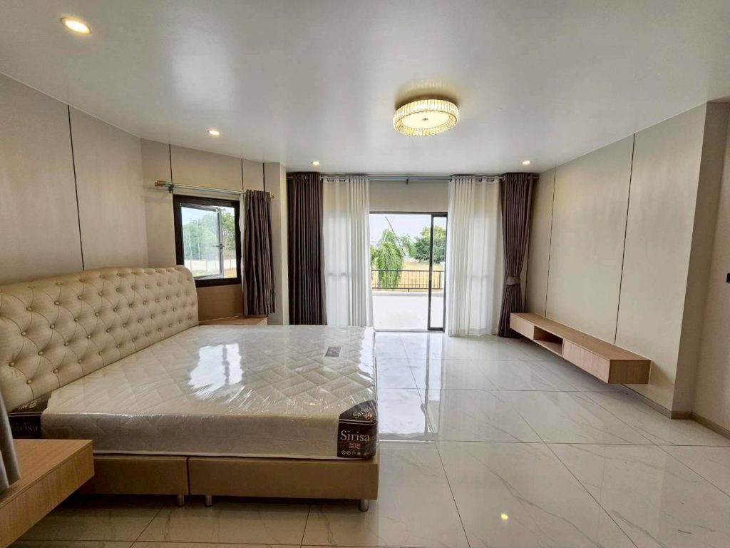 Pool Villa For Sale